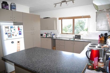 Photo of property in 16 Island View Terrace, Waikanae Beach, Waikanae, 5036