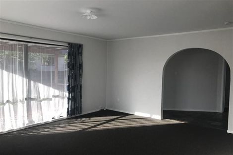 Photo of property in 11 Hoturoa Place, Manurewa, Auckland, 2102