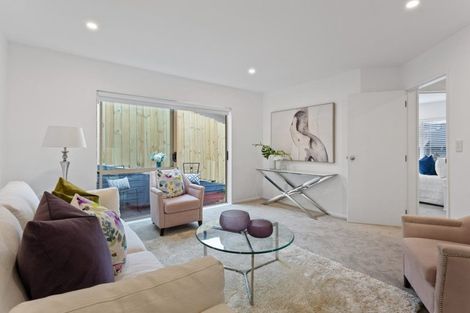 Photo of property in 18 Langana Avenue, Browns Bay, Auckland, 0630