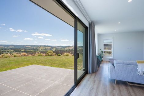 Photo of property in 67 Katania Heights, Brightwater, 7022