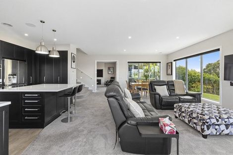 Photo of property in 115 Endeavour Drive, Whitby, Porirua, 5024