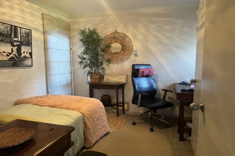 Photo of property in 11a Puriri Avenue, Orewa, 0931