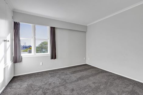 Photo of property in 8 Penrith Street, Westown, New Plymouth, 4310