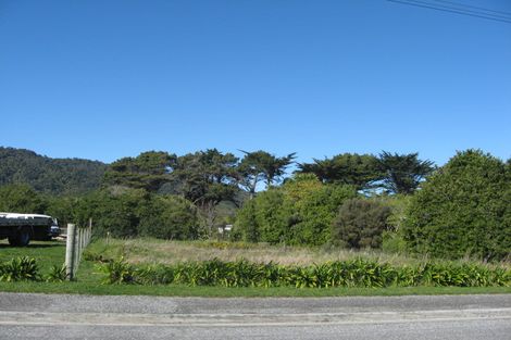 Photo of property in 44 Domett Esplanade, Cobden, Greymouth, 7802