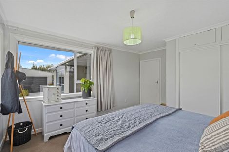 Photo of property in 34 Barnes Road, Redwood, Christchurch, 8051