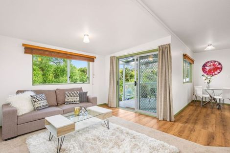 Photo of property in 1/645 Swanson Road, Swanson, Auckland, 0612