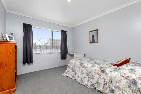 Photo of property in 12c Redditch Place, Papamoa Beach, Papamoa, 3118