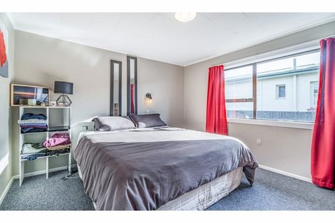 Photo of property in 8 Mackenzie Street, Winton, 9720