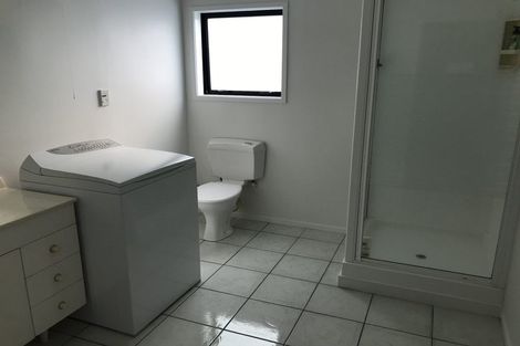 Photo of property in 6 Ferntree Terrace, West Harbour, Auckland, 0618