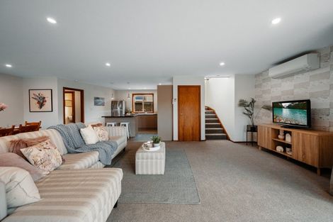 Photo of property in 3 Farrier Court, Cromwell, 9310