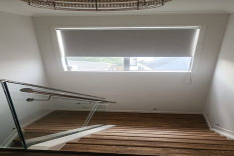 Photo of property in 4 Fortuna Place, East Tamaki Heights, Auckland, 2016