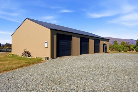 Photo of property in 19 The Drive, Twizel, 7999
