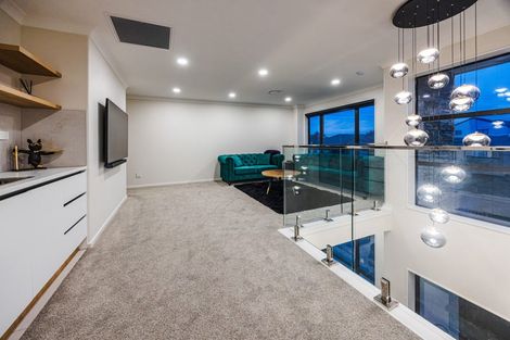 Photo of property in 74 Tir Conaill Avenue, Flat Bush, Auckland, 2019