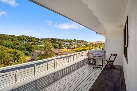 Photo of property in 49b Albatross Close, Whitby, Porirua, 5024
