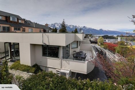Photo of property in 10a Salmond Place, Queenstown, 9300