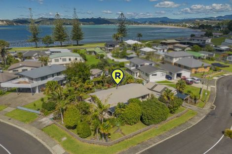 Photo of property in 10 Centennial Drive, Whitianga, 3510