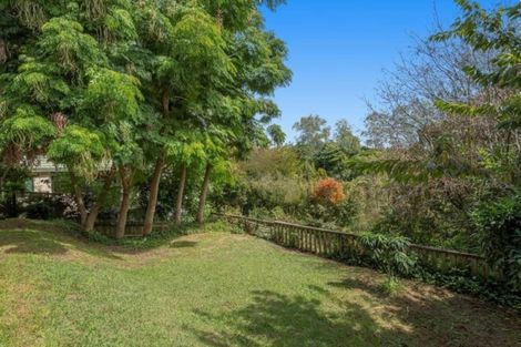 Photo of property in 2 Mulberry Lane, Otaika, 0170