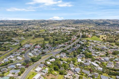 Photo of property in 2 Collingwood Road, Waiuku, 2123