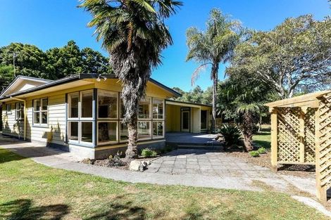 Photo of property in 1252 Devon Road, Sentry Hill, New Plymouth, 4373