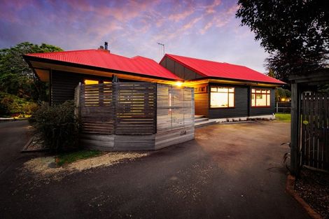 Photo of property in 230 Victoria Avenue, Hokowhitu, Palmerston North, 4410