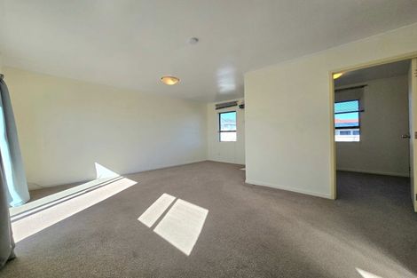 Photo of property in 1/13 Paton Avenue, Te Atatu South, Auckland, 0610