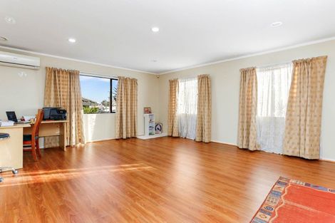 Photo of property in 50 Ranfurly Road, Papatoetoe, Auckland, 2104