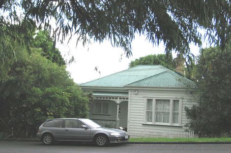 Photo of property in 3a Saltaire Street, Avondale, Auckland, 1026