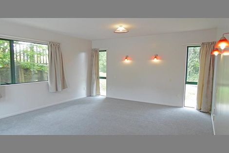 Photo of property in 12b Wicklam Lane, Greenhithe, Auckland, 0632