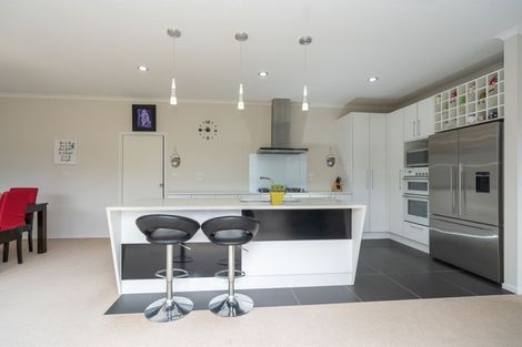 Photo of property in 6 Northbrook Glen, Flagstaff, Hamilton, 3210