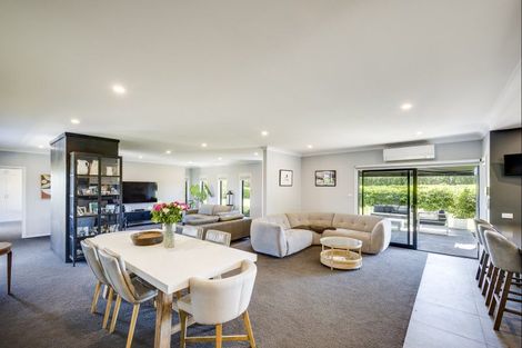 Photo of property in 77 Algernon Road, Longlands, Hastings, 4172