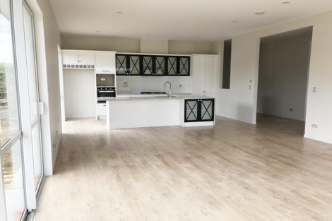 Photo of property in 15 Mclachlan Way, Pokeno, 2471