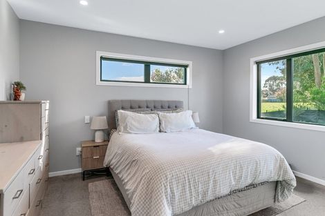 Photo of property in 195 Muhunoa Road East, Ohau, Levin, 5570