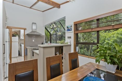 Photo of property in 1/51 Roberts Road, Glenfield, Auckland, 0629