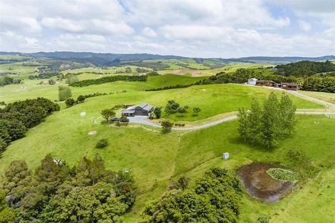 Photo of property in 175 Brooks Road, Waipu, 0582