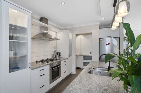 Photo of property in 23 Inverness Drive, Pyes Pa, Tauranga, 3112