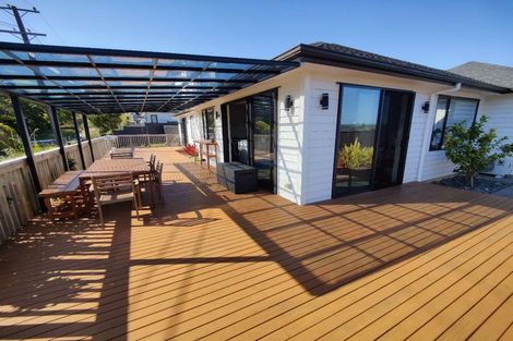 Photo of property in 20 Jeroboam Loop, Kumeu, 0810