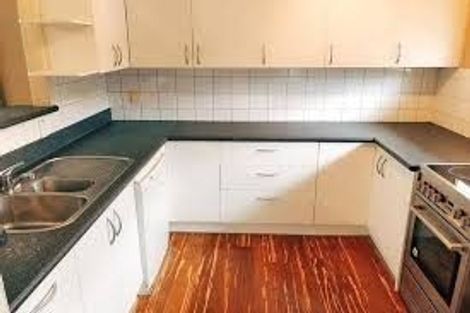 Photo of property in 10b Imogene Way, Half Moon Bay, Auckland, 2012