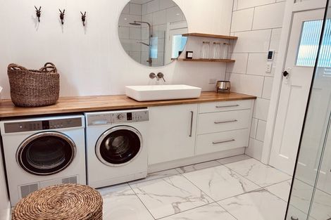 Photo of property in 27a Goldsmith Road, Hospital Hill, Napier, 4110