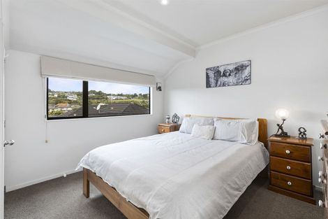Photo of property in 12/102 Greenhithe Road, Greenhithe, Auckland, 0632