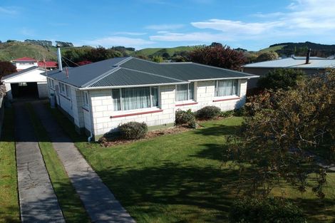 Photo of property in 14 Warwick Street, Oamaru North, Oamaru, 9400