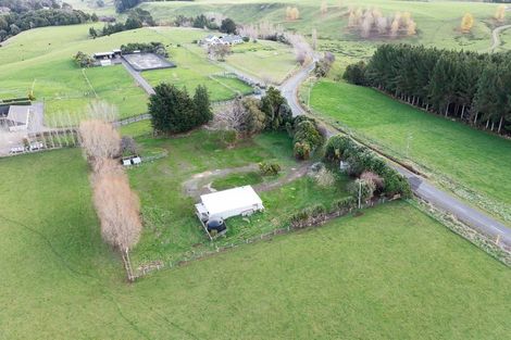 Photo of property in 440 Leedstown Road, Hunterville, Marton, 4787