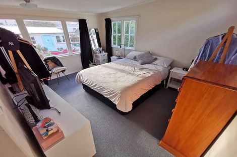 Photo of property in 71 Pirie Street, Mount Victoria, Wellington, 6011