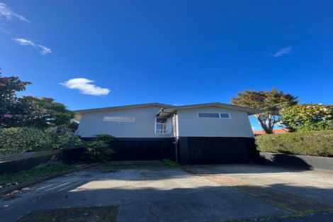 Photo of property in 32 Ambleside Drive, Burnside, Christchurch, 8053