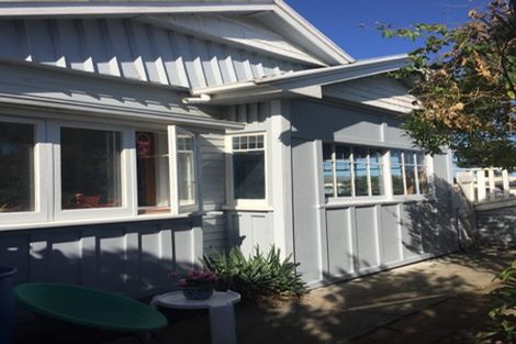 Photo of property in 135 Pine Avenue, South New Brighton, Christchurch, 8062