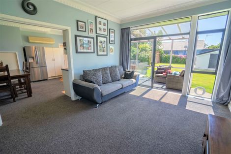 Photo of property in 242 Chelmsford Street, Waverley, Invercargill, 9810