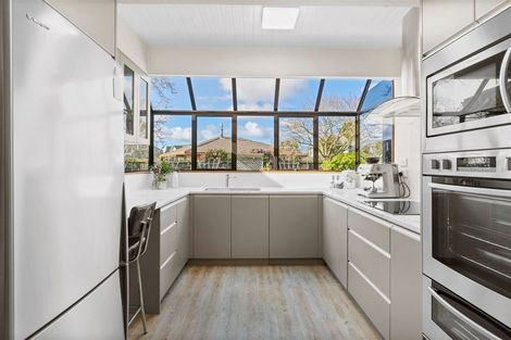 Photo of property in 4 Godfrey Place, Ilam, Christchurch, 8041