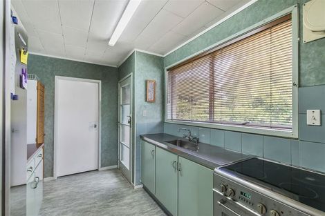 Photo of property in 38a Sunnynook Road, Sunnynook, Auckland, 0620