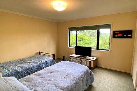 Photo of property in 140 Wattle Bay Road, Manukau Heads, Waiuku, 2684