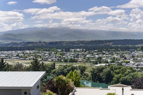 Photo of property in 37a Aronui Road, Bridge Hill, Alexandra, 9320