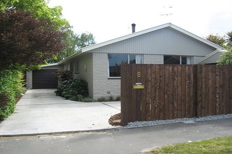Photo of property in 8 Saunders Place, Redwood, Christchurch, 8051